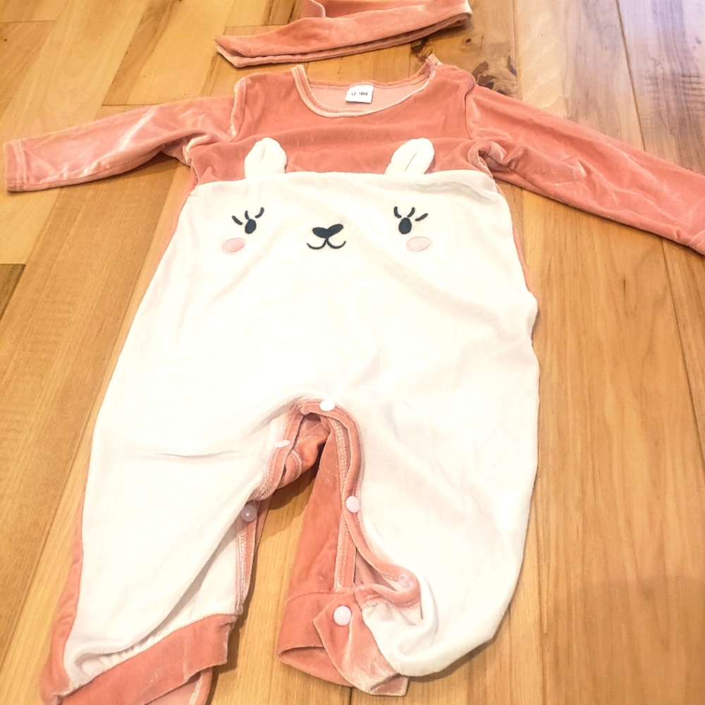 Easter Bunny One-piece for kids 12to18Month.  Comes with Headband.  Velvet Pink